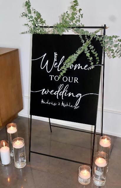 "Welcome" Sign